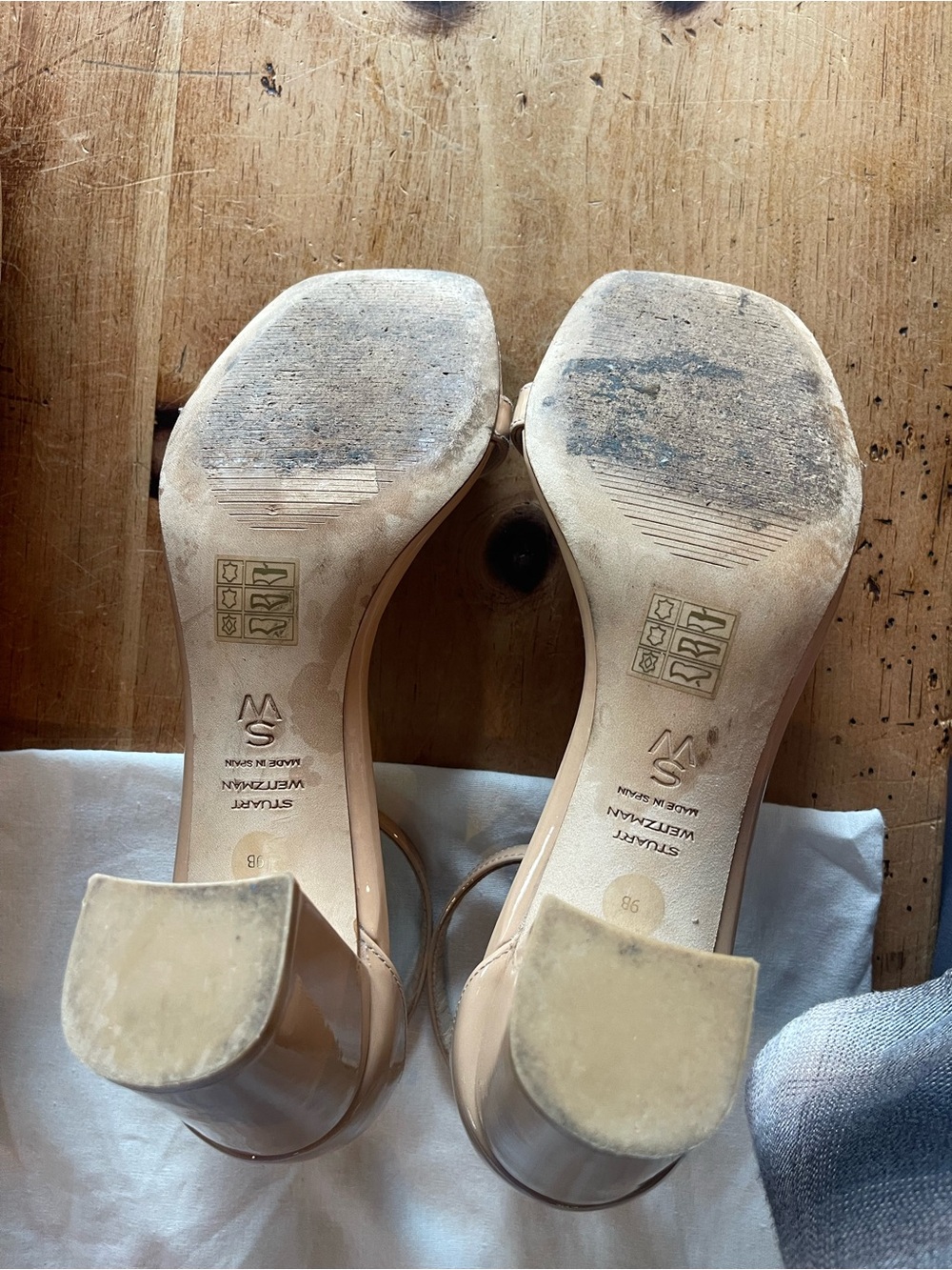 Stuart Weitzman Nudistcurve Block Heel Sandal - Picture 7 of 7